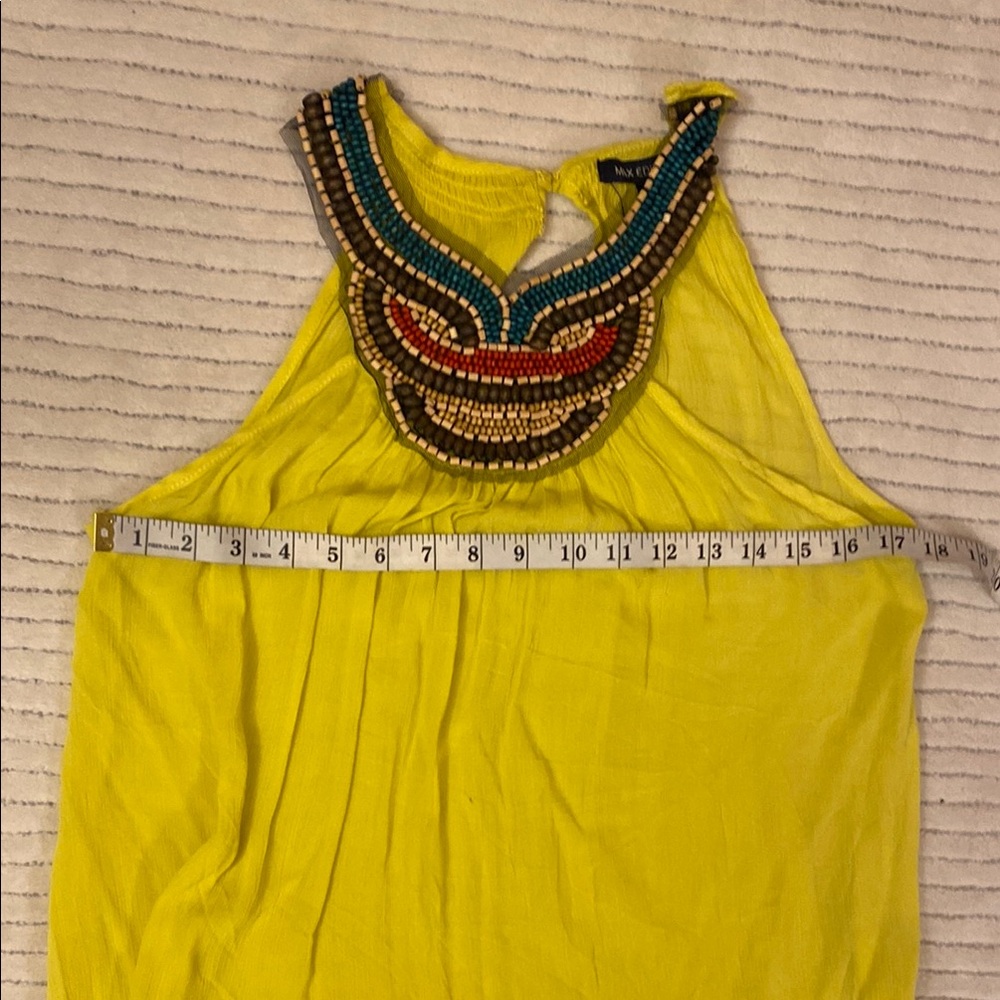 MAX EDICIÓN. Yellow Beaded Halter Top - Picture 6 of 7